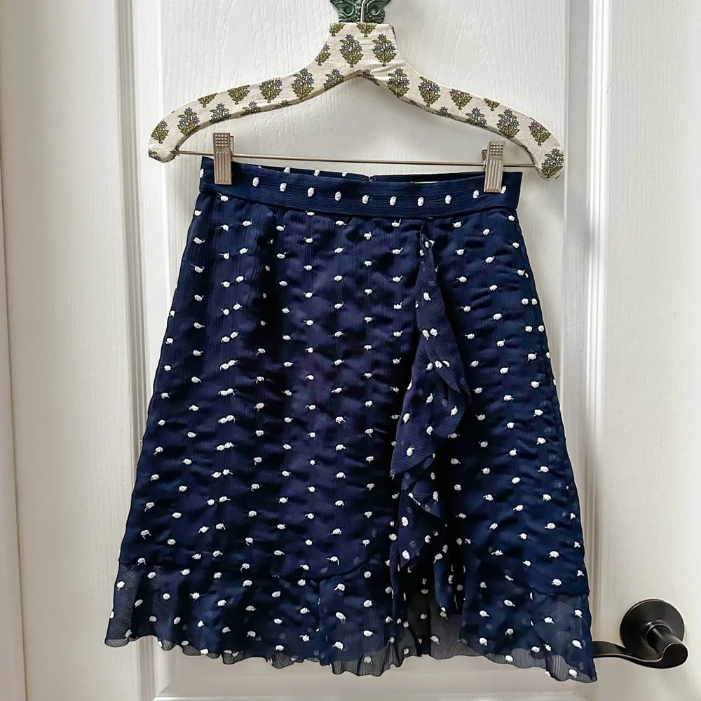 Anthropologie Hutch Navy and White Polka Dot Chiffon Ruffle Mini Skirt 0 Petite - Picture 2 of 4